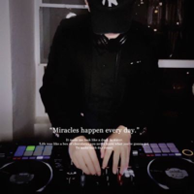 ӢĻ-DJ 